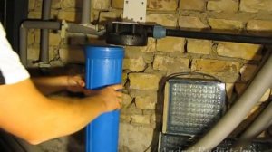 Как заменить картридж механической очистки воды