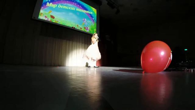 Мила Демидова - Песня маленькой принцессы. смотреть онлайн