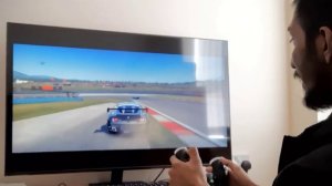4k Samsung 43 smart M7 monitor + Grid autosport 21:9 = Magic !