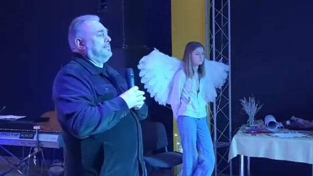07.01.2022-Юрий Шаповал: слово к детям и к родителям(из детского Рождественского служения) смотреть онлайн