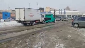 Эвакуатор частичной погрузки (перевозка автомобиля массой 2,7т.)