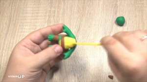 Черепашка ниндзя из пластилина