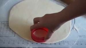 Идеальное дрожжевое тесто на ягодные вареники,вареники с вишней не текут не лопаются,нежные!