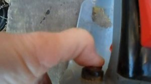 Бензопила пролежала 2 года без шины и цепи.