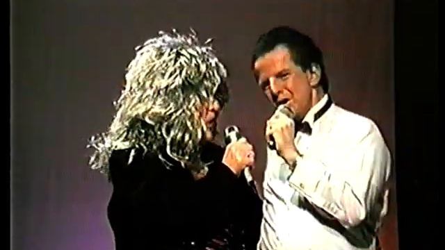 weer een mooi nummer van ONS MIEN uit de kets смотреть онлайн