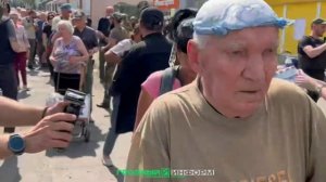 Жительница освобожденного Лисичанска поблагодарила Путина и Кадырова за помощь