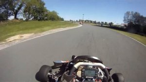 Vidéo caméra embarqué GOPRO course de Karting Vs handikart - Sodi ST32 125 Rotax