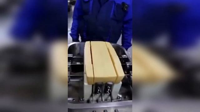Машина для резки блоков сыра на части потребительского формата производства Завода Агротех смотреть онлайн