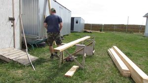 Сарай-козлятник/козовник. Деревянное перекрытие своими руками. Врезка лаг в обвязку.