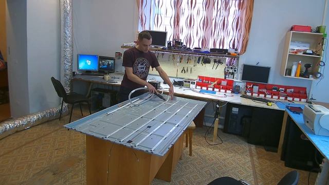Разбор и ремонт подсветки, съем матрицы 65 диагонали!