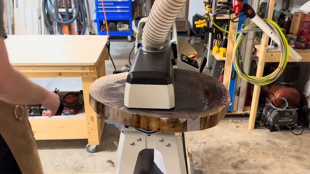 So you want to do an epoxy finish? DO THIS Instead | End Table Build смотреть онлайн