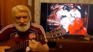 Эта женщина в окне .
