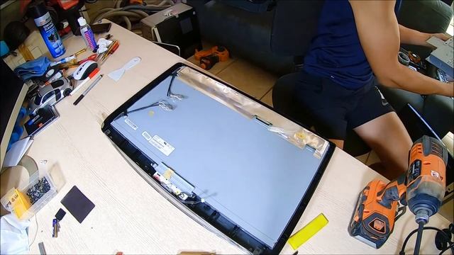 [OZPark tech]Samsung Syncmaster B2230 monitor screen replacement..올인원 컴퓨터 만들 모니터 스크린 교체하기.. смотреть онлайн