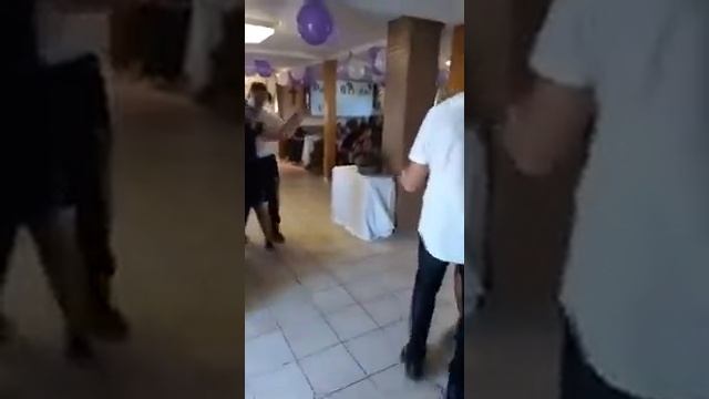 «Ах, какая женщина» исполняет Владимир Леонгард смотреть онлайн