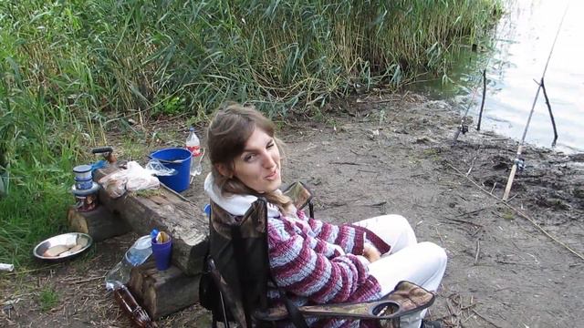 Рибалка на щуку на кружки  з ночівлею , риболовля на фідер та убійцу карася .