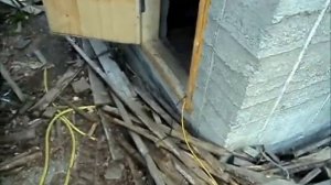 Дачный туалет своими руками из отходов от стройки.