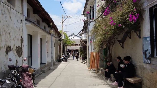 Spring in the Dali Old Town - Yunnan - China смотреть онлайн