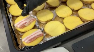 От такой картошки в духовке не откажется никто! Паруса . Картофель с Салом запеченный в Духовке