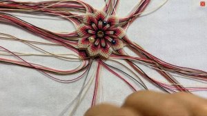 Macrame mandala flower - Tutoriel pendentif mandala DIY en micro macramé