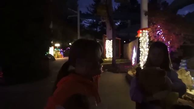 NEW MOM'S for EVERY HOLIDAY! смотреть онлайн