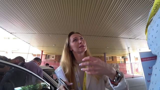 Электрический автомобиль для такси на 