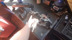 Фольксваген Поло замена водяного насоса.