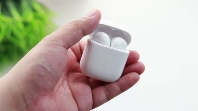 realme Buds Air..Pods? - Unboxing and First Impressions