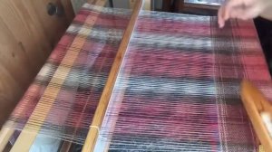 Процесс ткачества палантина