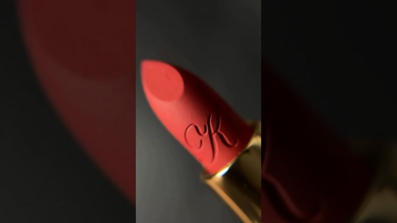 #Kilian matte le rouge parfum scented lip color 230 dangerous rouge #lipstickday #lipstickday #mua