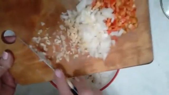 Домашняя еда. Куриные крылышки с рисом. В духовке. смотреть онлайн