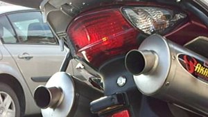 Akrapovic on Varadero 1000