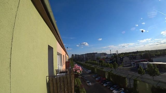 Воздушные шары в небе Познани смотреть онлайн