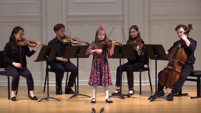 8-year-old Sylvia Pine plays Vivaldi Concerto in A Minor, Movement III смотреть онлайн