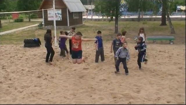 Босиком на песке смотреть онлайн