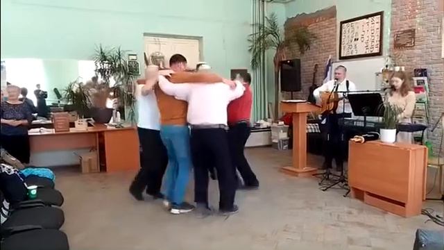 Танцевальное поклонение «Шабэс» 15.04.2023г. смотреть онлайн