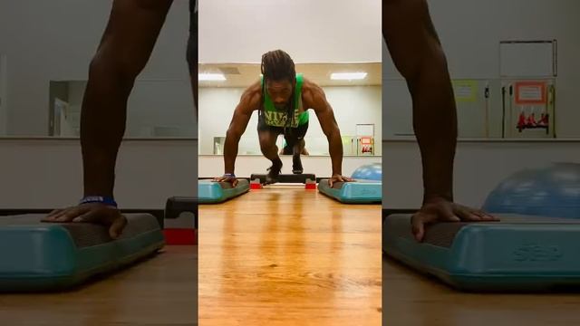 Body Part Split Routine Chest Shoulders Triceps