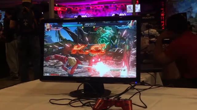 Combo Breaker 2015: Tekken 7 Gameplay  Fabama Leo vs Jack-7