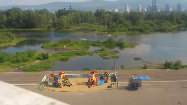 Набережная Енисея сверху. Красноярск 2016