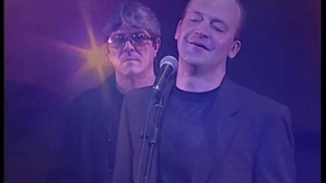 КЛЕН Есенин АЛЕКСАНДР ГУНЬКО - MAPLE TREE Esenin ALEXANDER GOUNKO смотреть онлайн