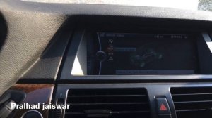 BMW X5 E70 HOW TO CHECK ENGINE OIL LEVEL