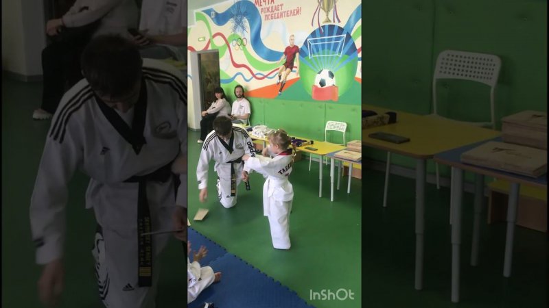 ДОСКИ В ЩЕПКИ ТХЭКВОНДО ЛАЙФ ДЕТИ taekwondo wtf #karate #taekwondolife