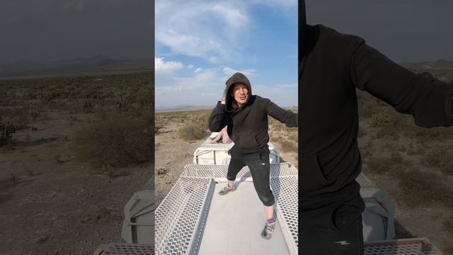 Как мигранты из Центральной Америки едут в США. смотреть онлайн