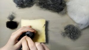 Валяние из шерсти. Как свалять волка из шерсти.