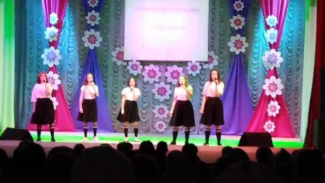 "Моя мама", исполняет ансамбль "Сюрприз"