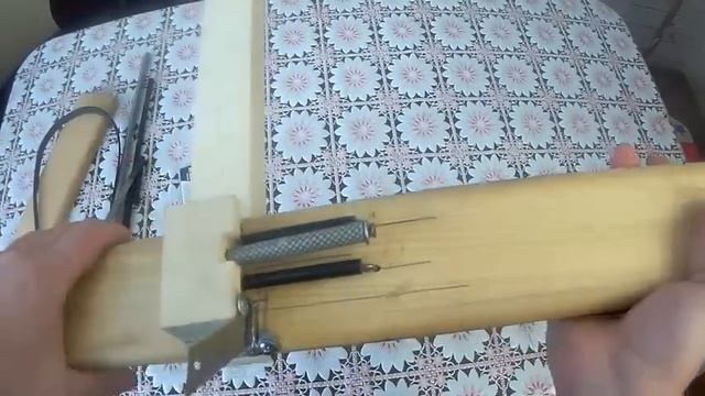 Ещё один, простой станок для нарезки резины на посадку рыбацких сетей из автомобильных камер
