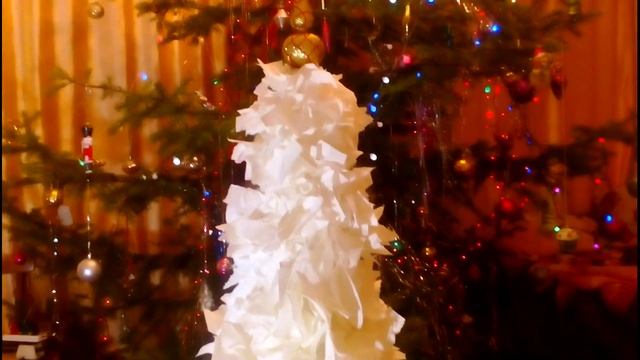 Новогоднее настроение. Поделки для школы, садика, рисунки. Декор к новогодним праздникам смотреть онлайн