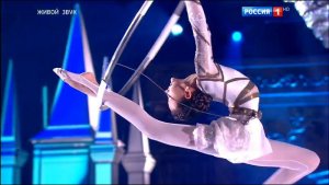 Максим Венгеров (скрипка), Дарья Ивченко (цирковое искусство) - "Радость любви"