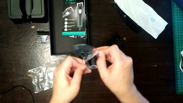 Крутая машинка для стрижки волос! Распаковка и обзор машинки VGR V 123 смотреть онлайн