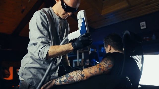 Удаление Татуировки смотреть онлайн