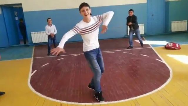 Спортзал смотреть онлайн